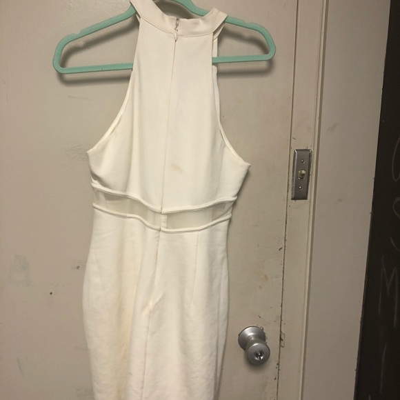 Beautiful White Dress for Cheap price! - Picture 2 of 2